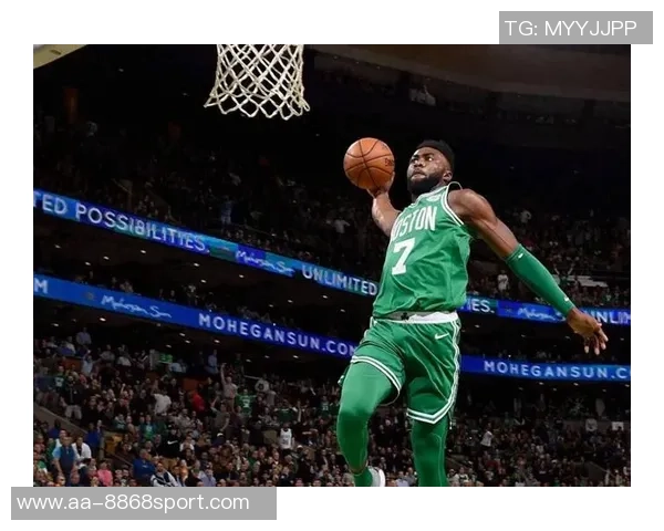 杰伦布朗打电话詹姆斯请教植发问题引发热议节目效果爆棚